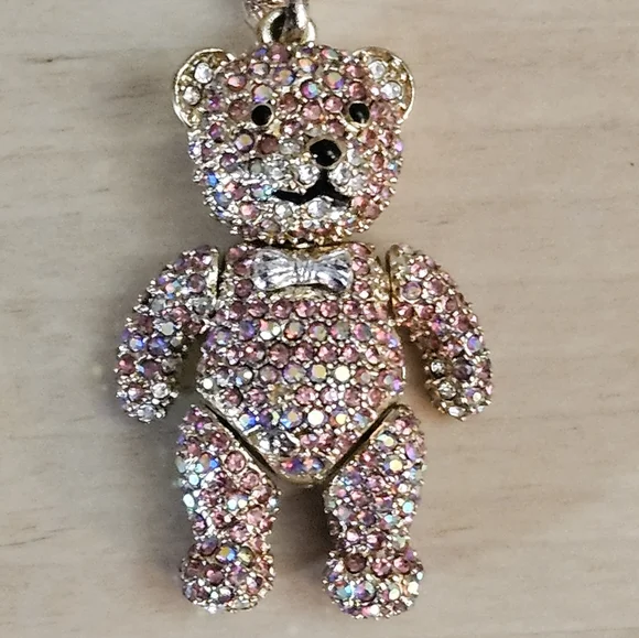 Betsy Johnson bear and bow necklace - Picture 2 of 6